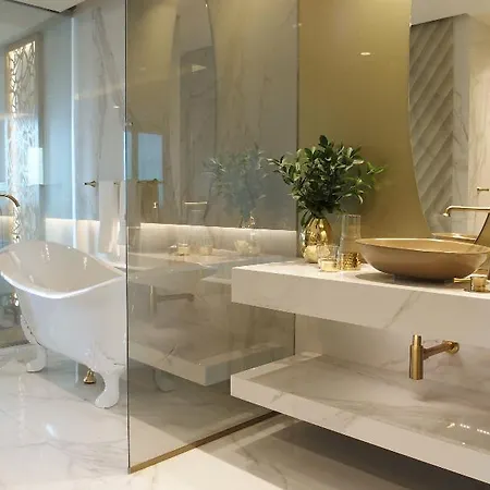 Savoy Palace The Leading Of The World 푼샬